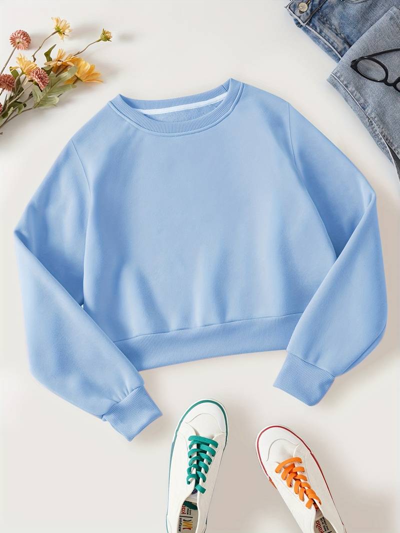 Sky Blue Solid Crop Pullover Sweatshirt