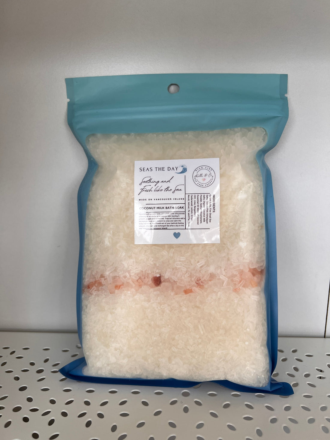 Coconut Milk Bath Soak- Majestic Isle - SEAS THE DAY COLLECTION | Kalli &amp; Co.