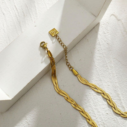 Hackney Nine TARA Intertwined Herringbone Snake Skin Textured Necklace in Gold